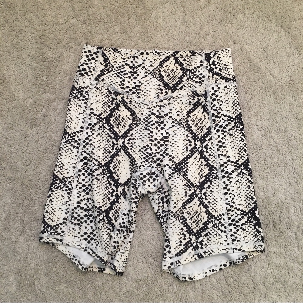 Balance Athletica Ascend Rider Short Python